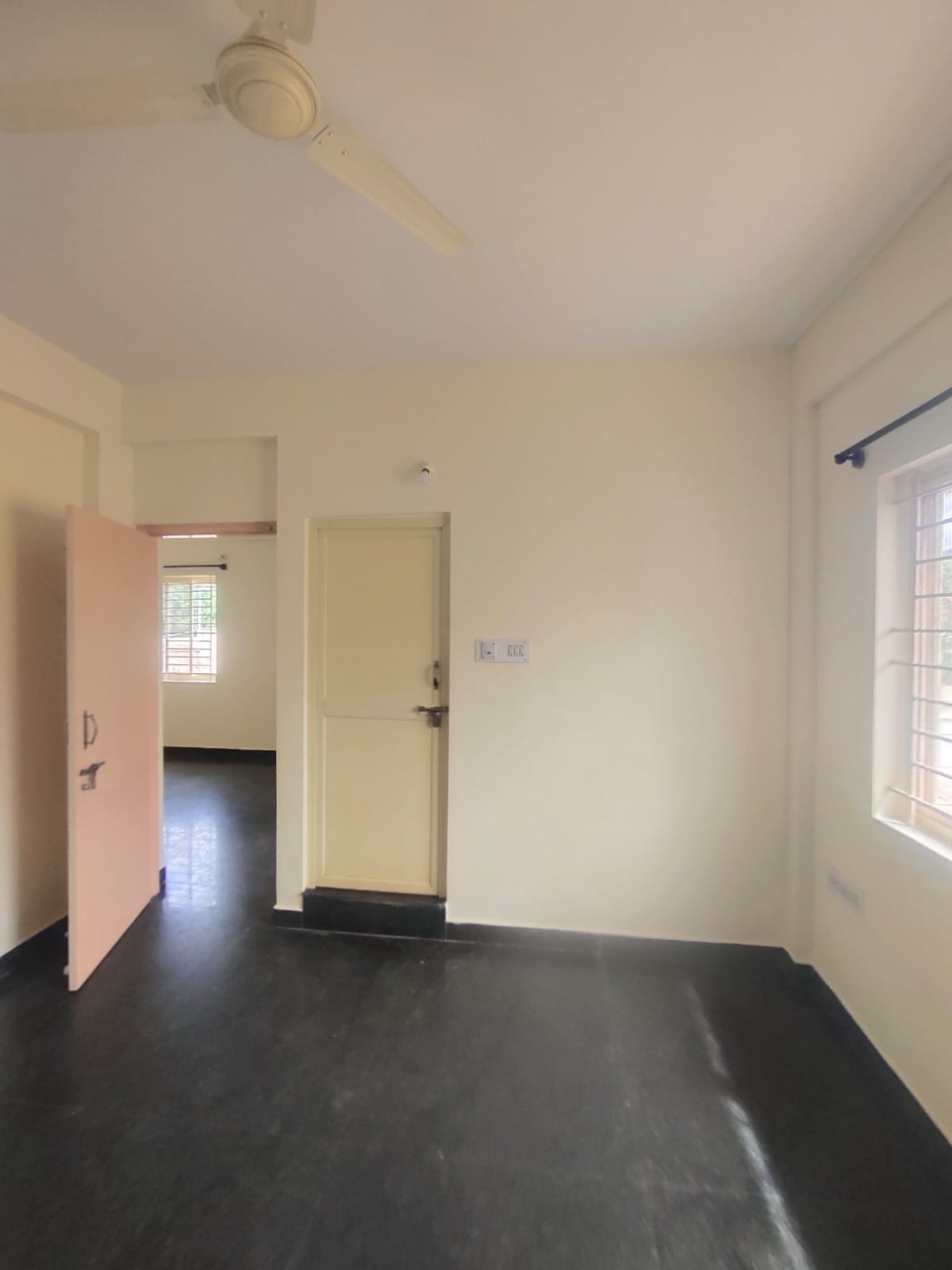 2 BHK Builder Floor for Lease Only in Shanti Nagar