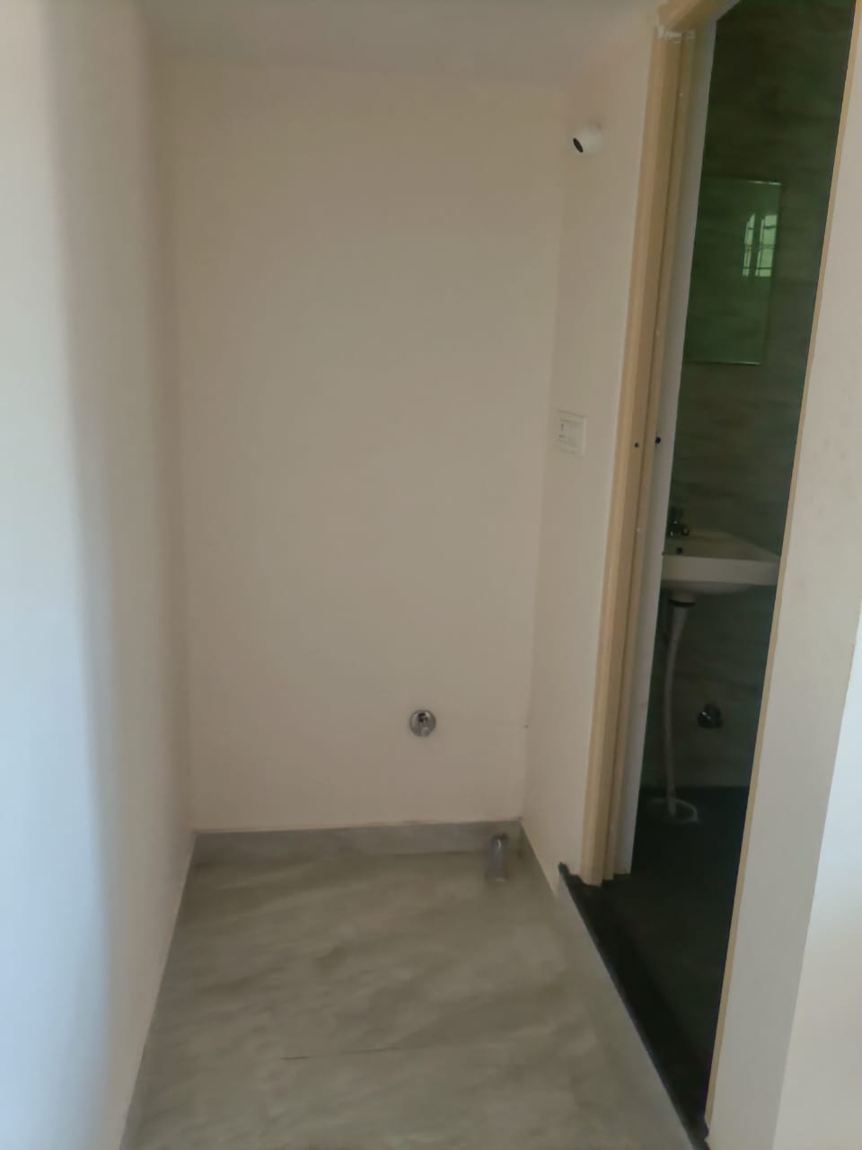 2 BHK Residential Apartment for Lease Only at B14 - 10 Lakhs in K R Puram
