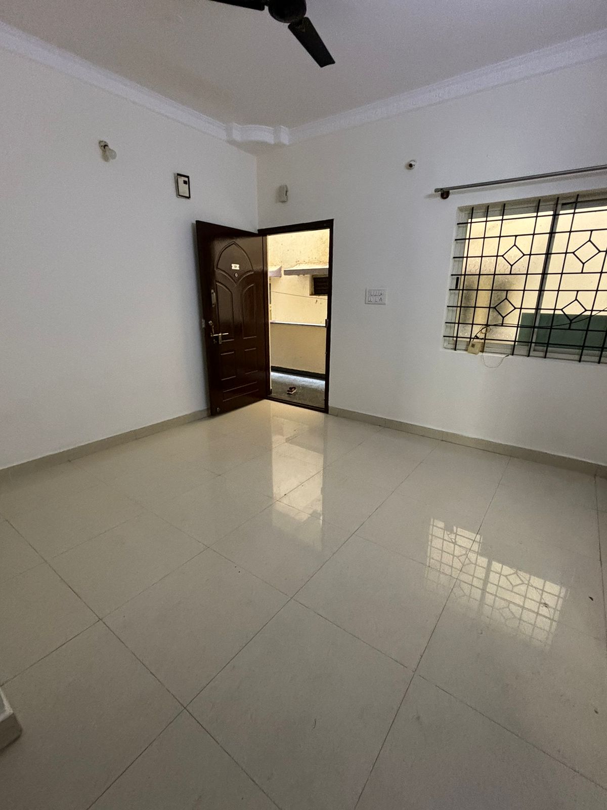 1 BHK Independent House for Lease Only at F137 - 4 Lakhs in Rajeev Nagar