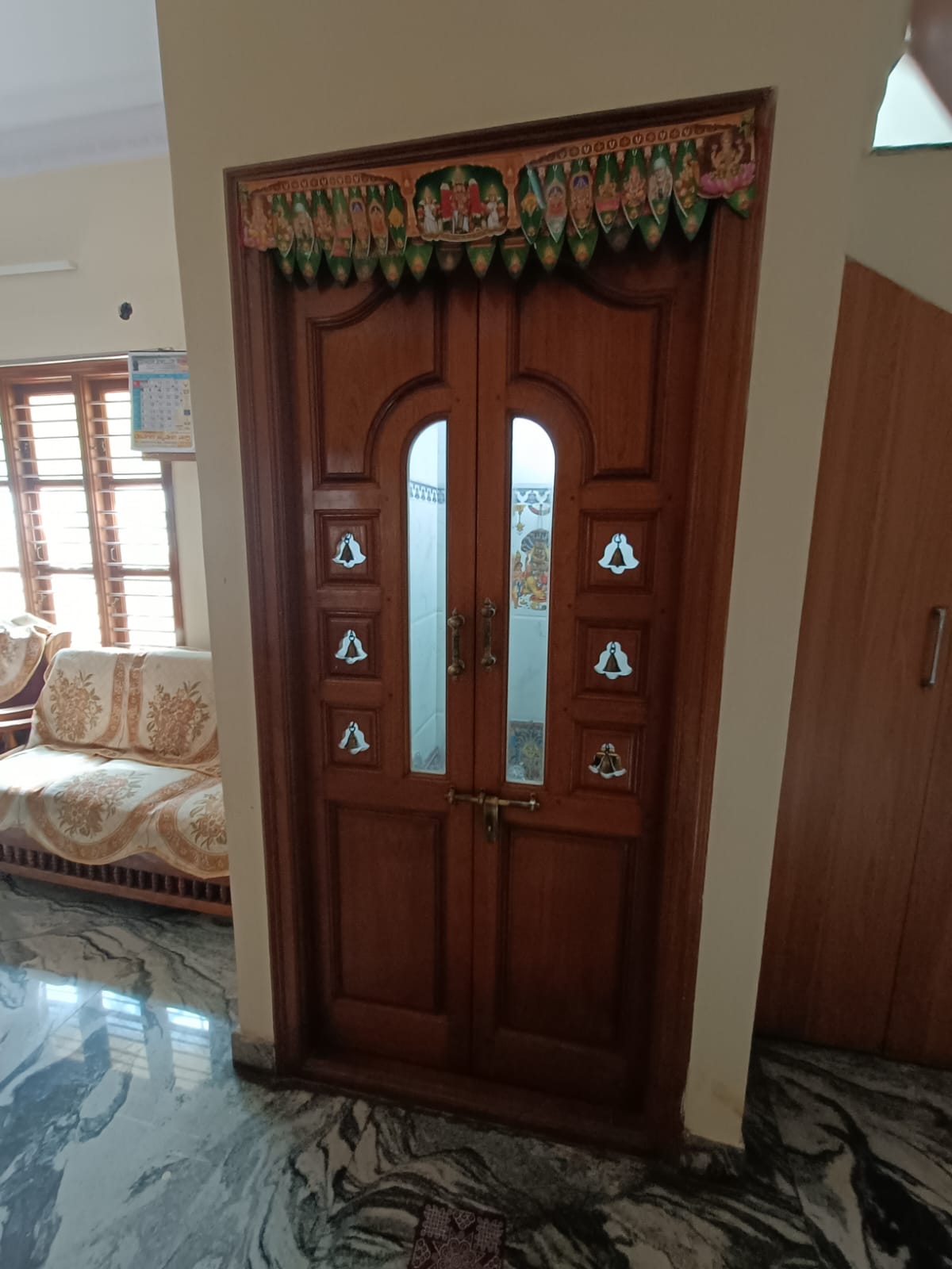 1 BHK Residential Apartment for Lease Only at With Covered Parking in Anna Nagar East