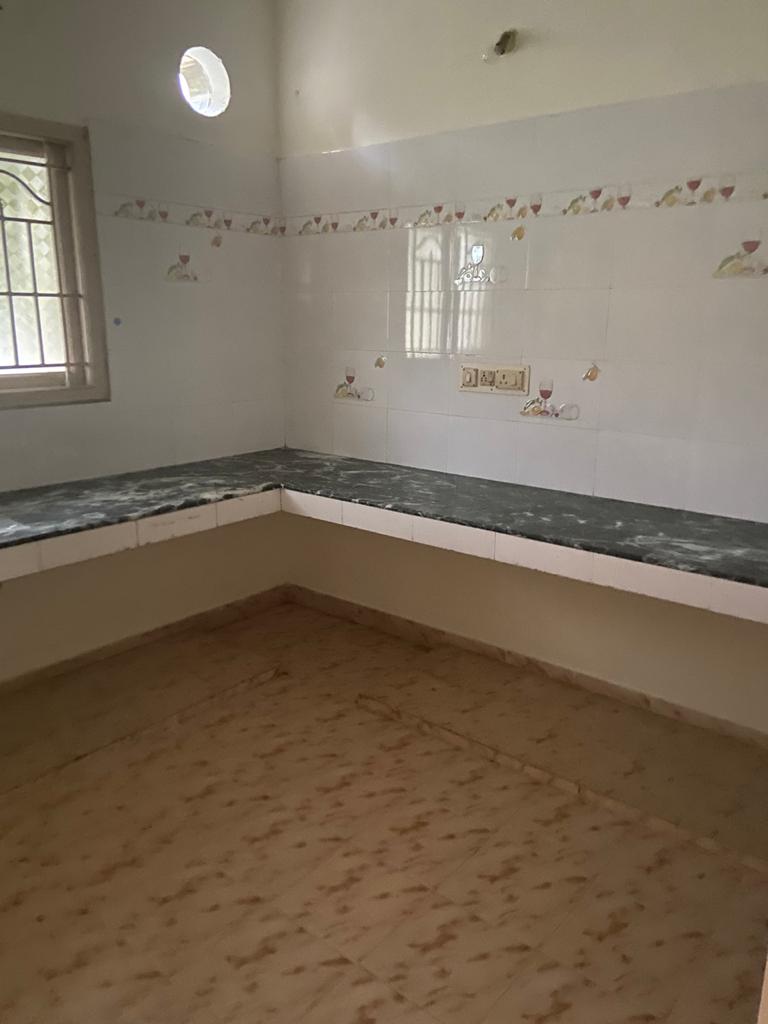 2 BHK Independent House for Rent Only in Saravanampatti