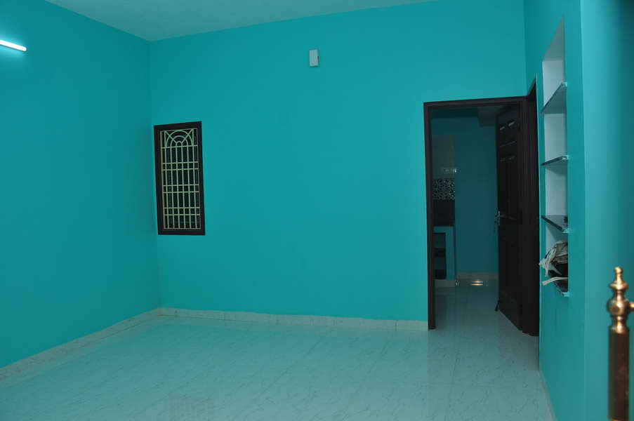 2 BHK Independent House for Rent Only in Mudaliarpet