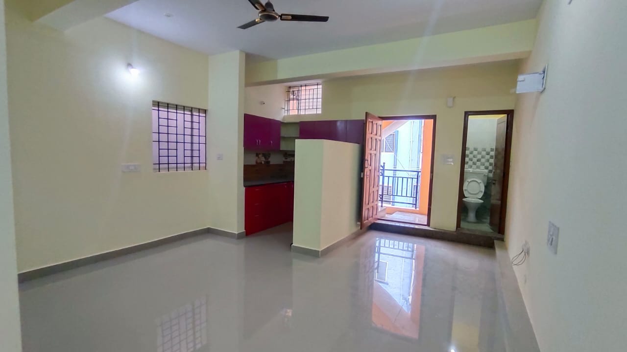 2 BHK Independent House for Lease Only in Neelasandra