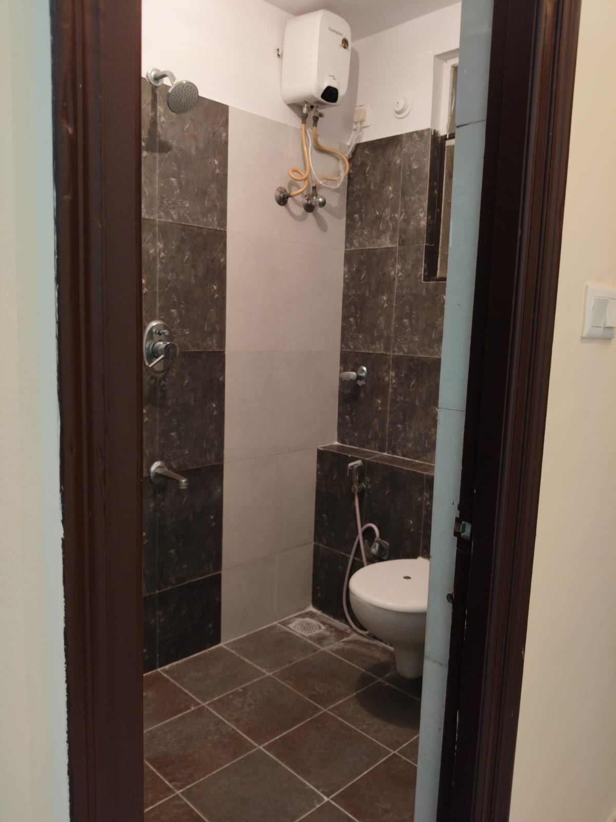 2 BHK Independent House for Lease Only at E035 - 13 Lakhs in MRC Nagar
