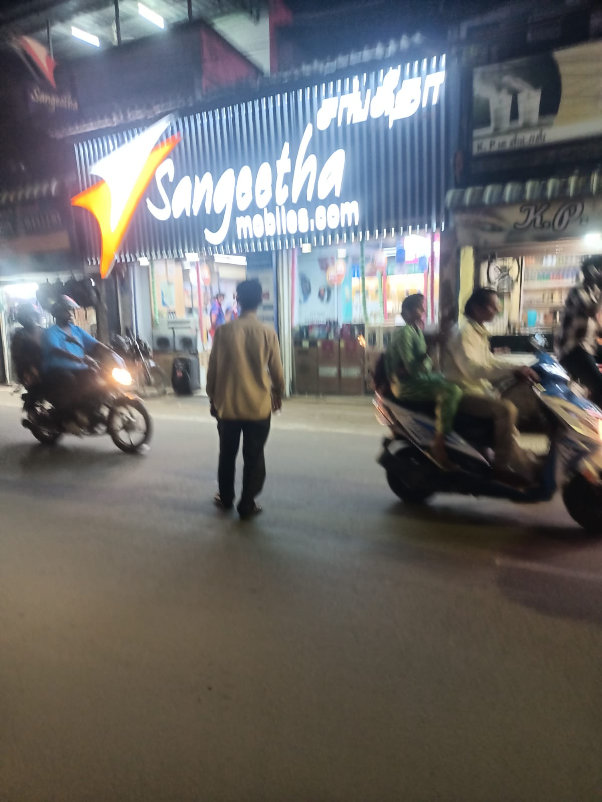 315 sqft Shop for Rent Only in Perambur