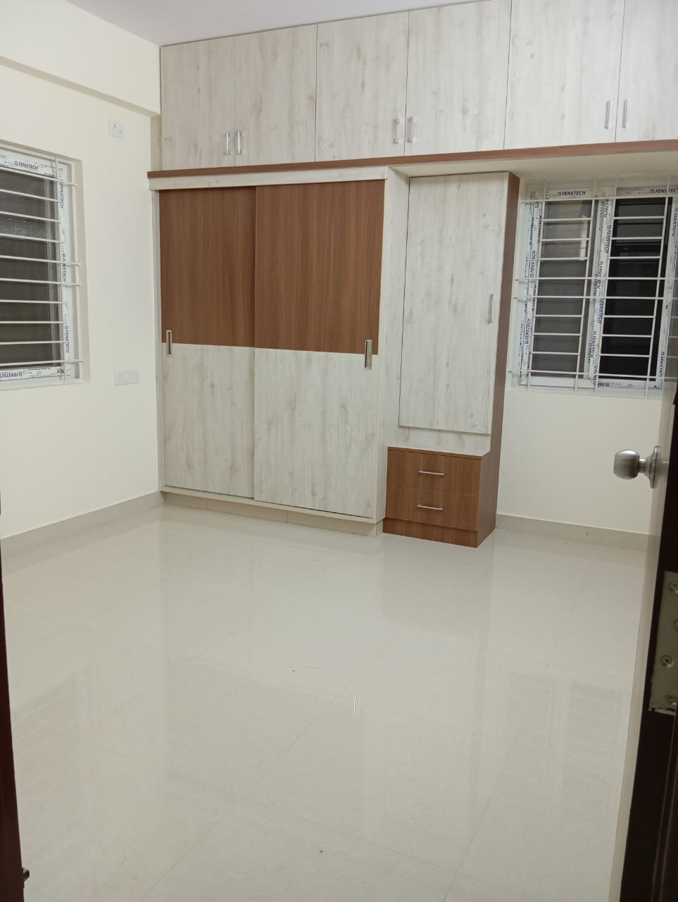 3 BHK Builder Floor for Lease Only at FC181 - 16 Lakhs in Abhiramapuram