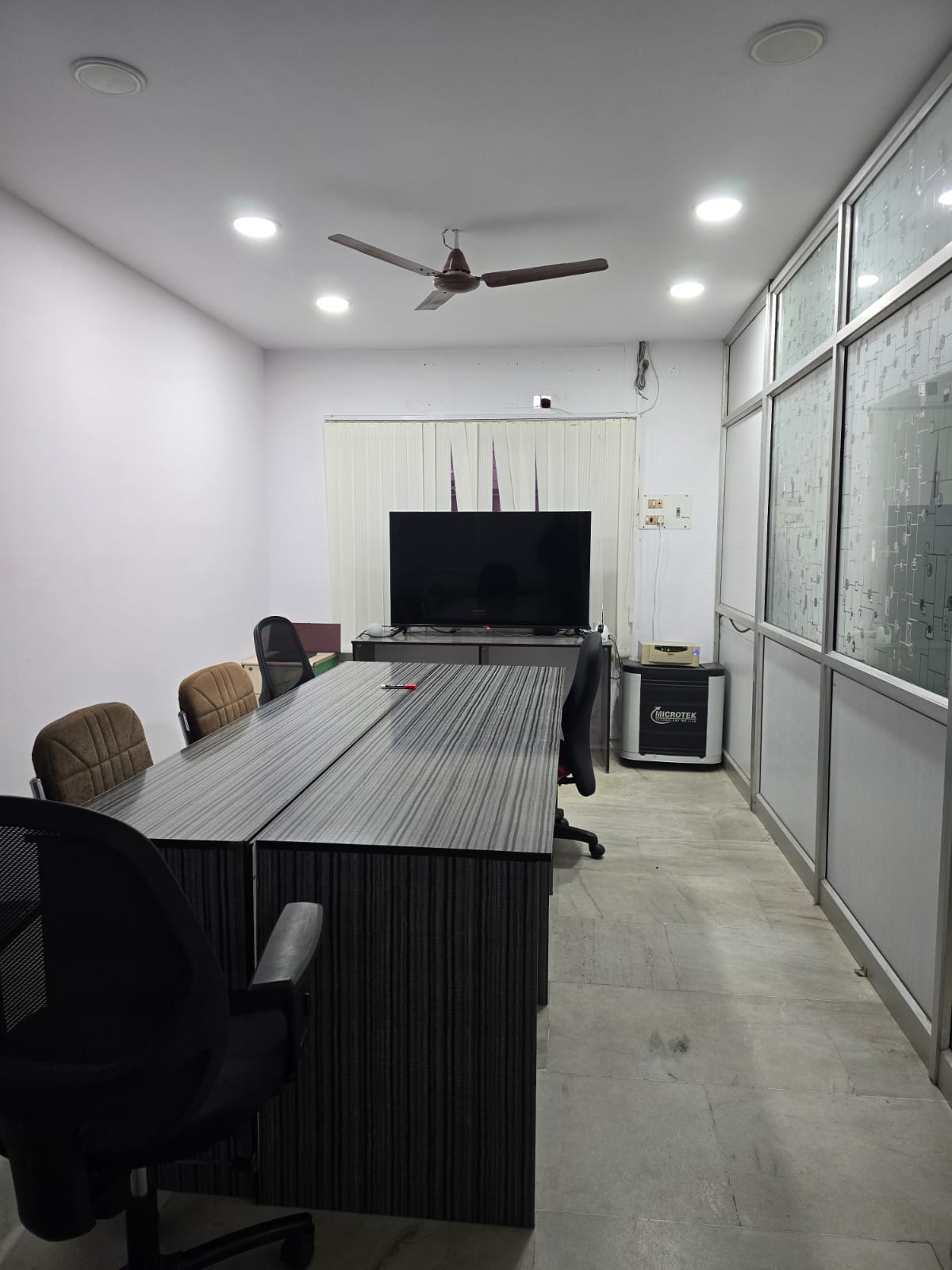 2100 sqft Office Space for Rent Only in Tatabad