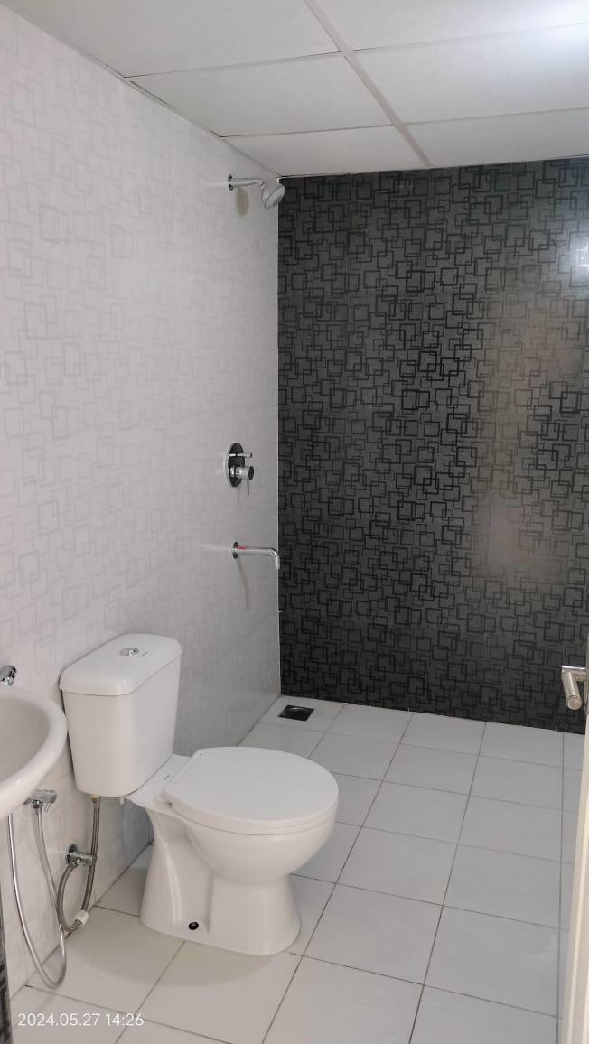 3 BHK Builder Floor for Lease Only at FC78 - 16 Lakhs in Koyambedu