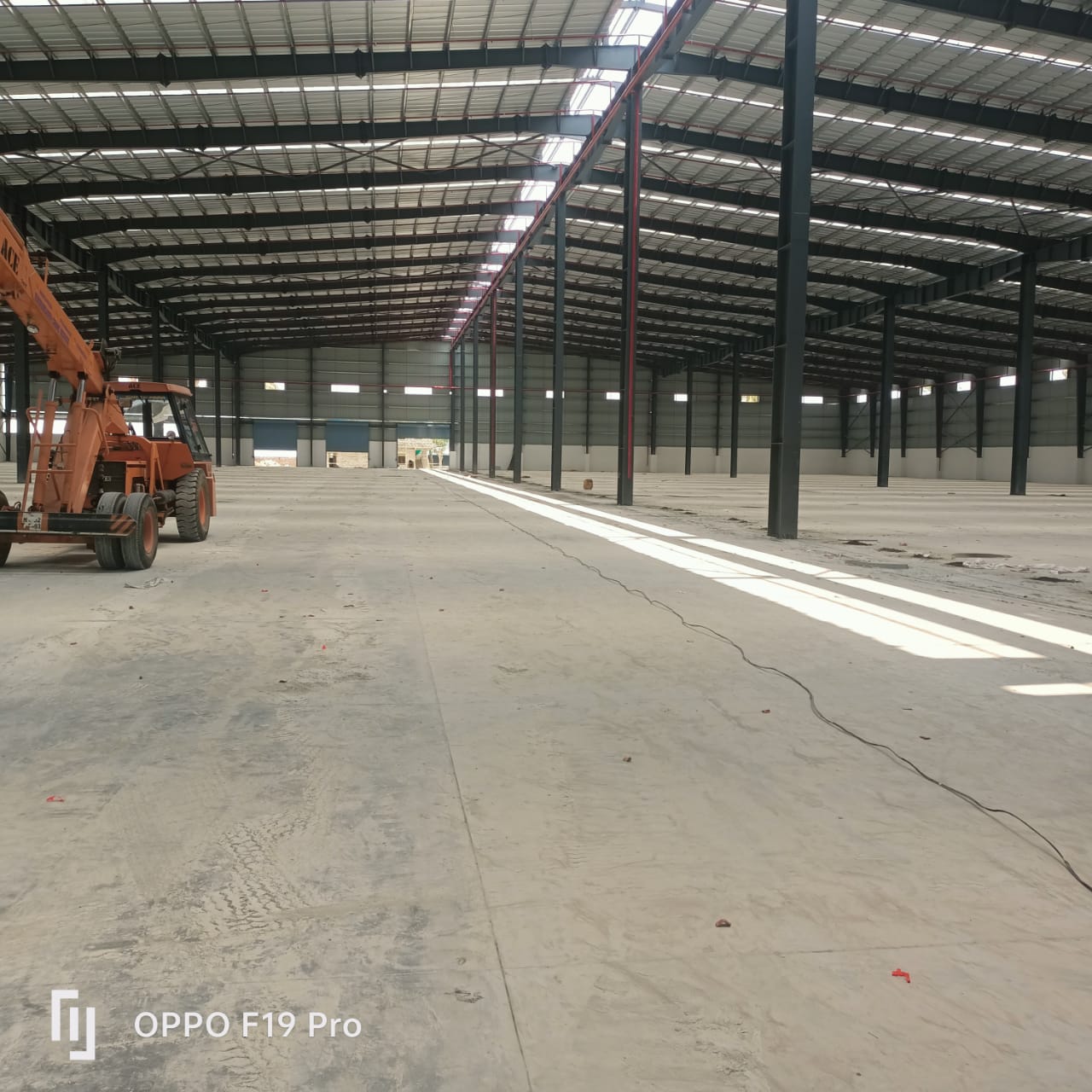 100000 sqft Commercial Warehouses/Godowns for Rent Only in Nelamangala Town