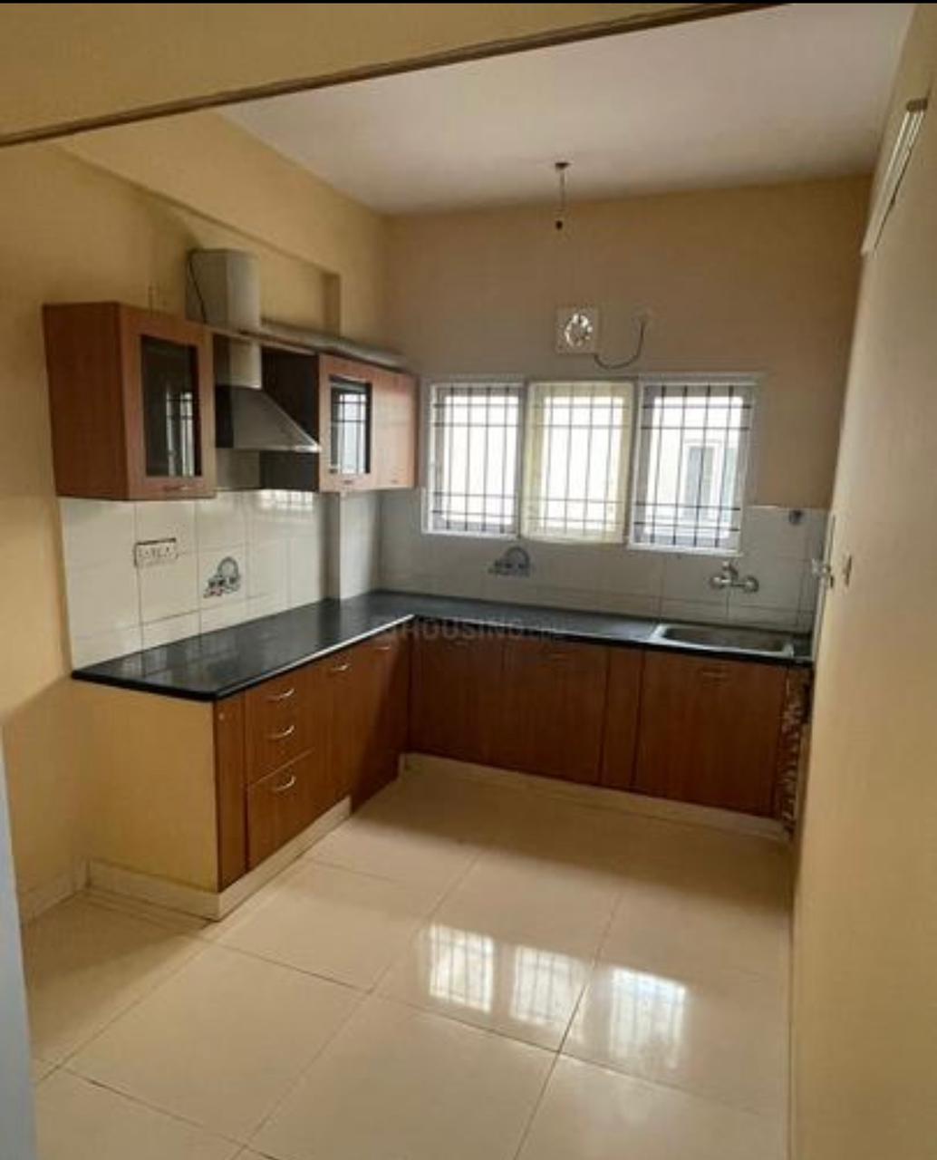 1 BHK Builder Floor for Lease Only at FC85 - 8 Lakhs in Triplicane