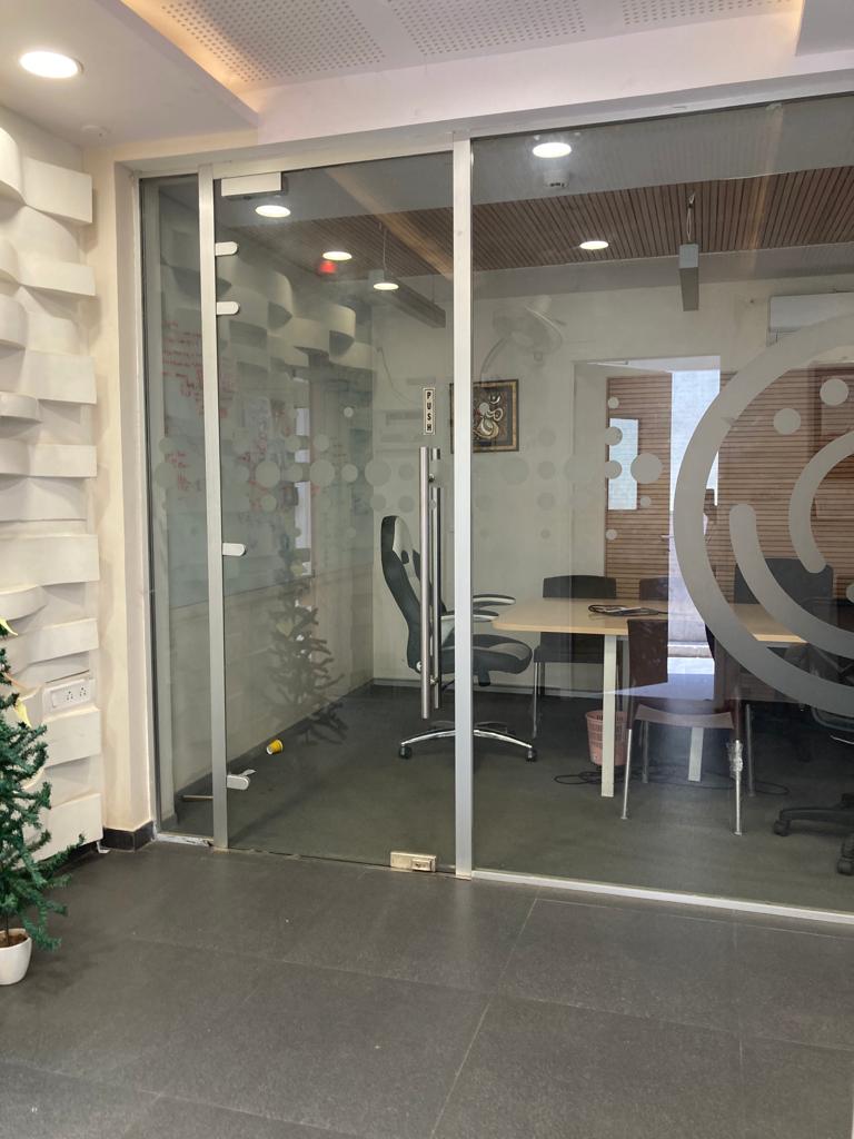 1200 sqft Office Space for Rent Only in Shenoy Nagar