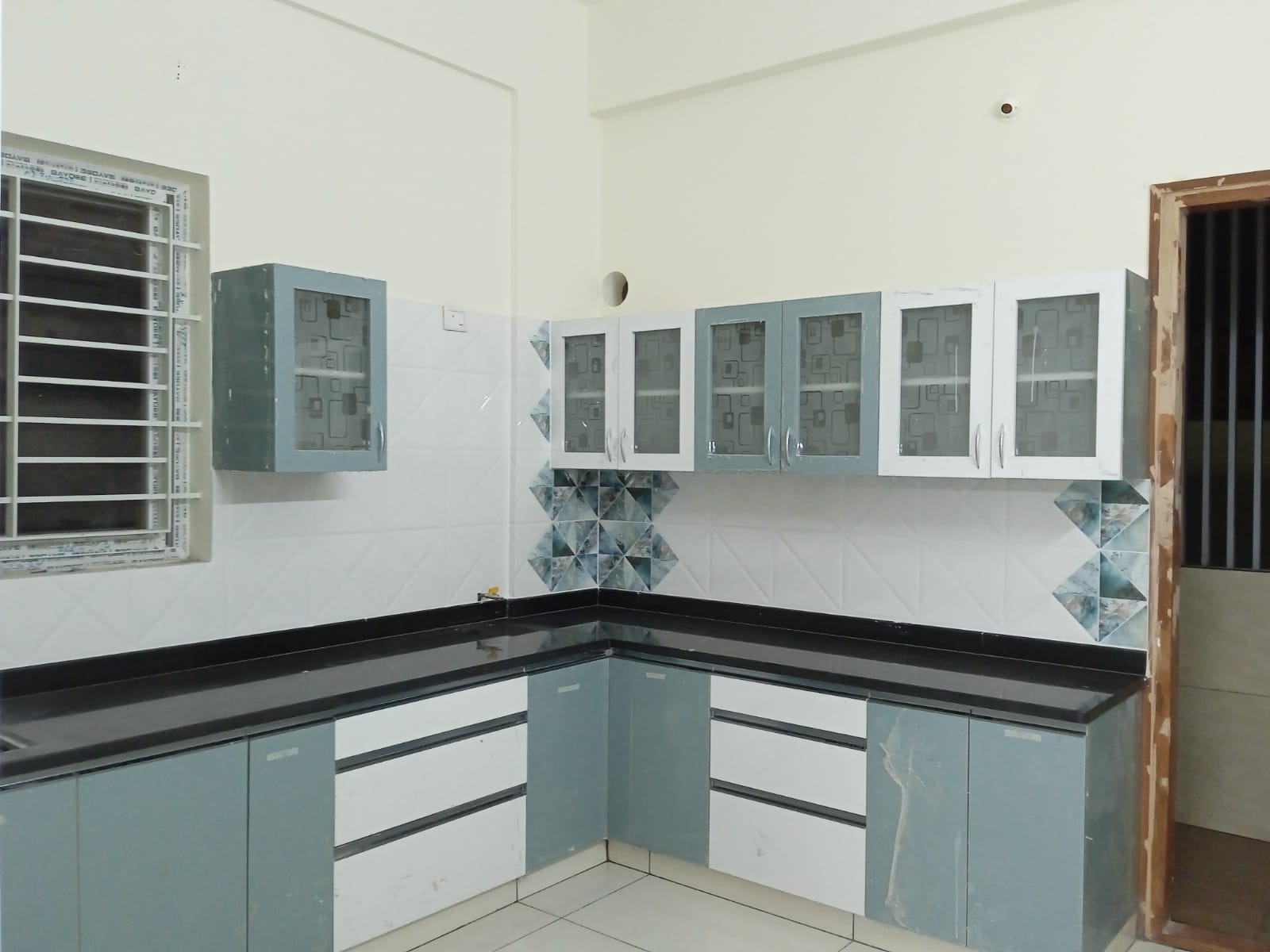 4 BHK Residential Apartment for Lease Only in Lakkasandra