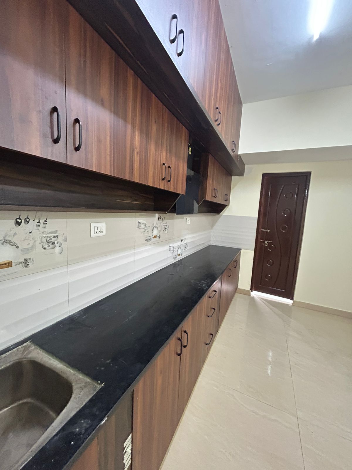 3 BHK Residential Apartment for Lease Only at 15L in Srinivaspura