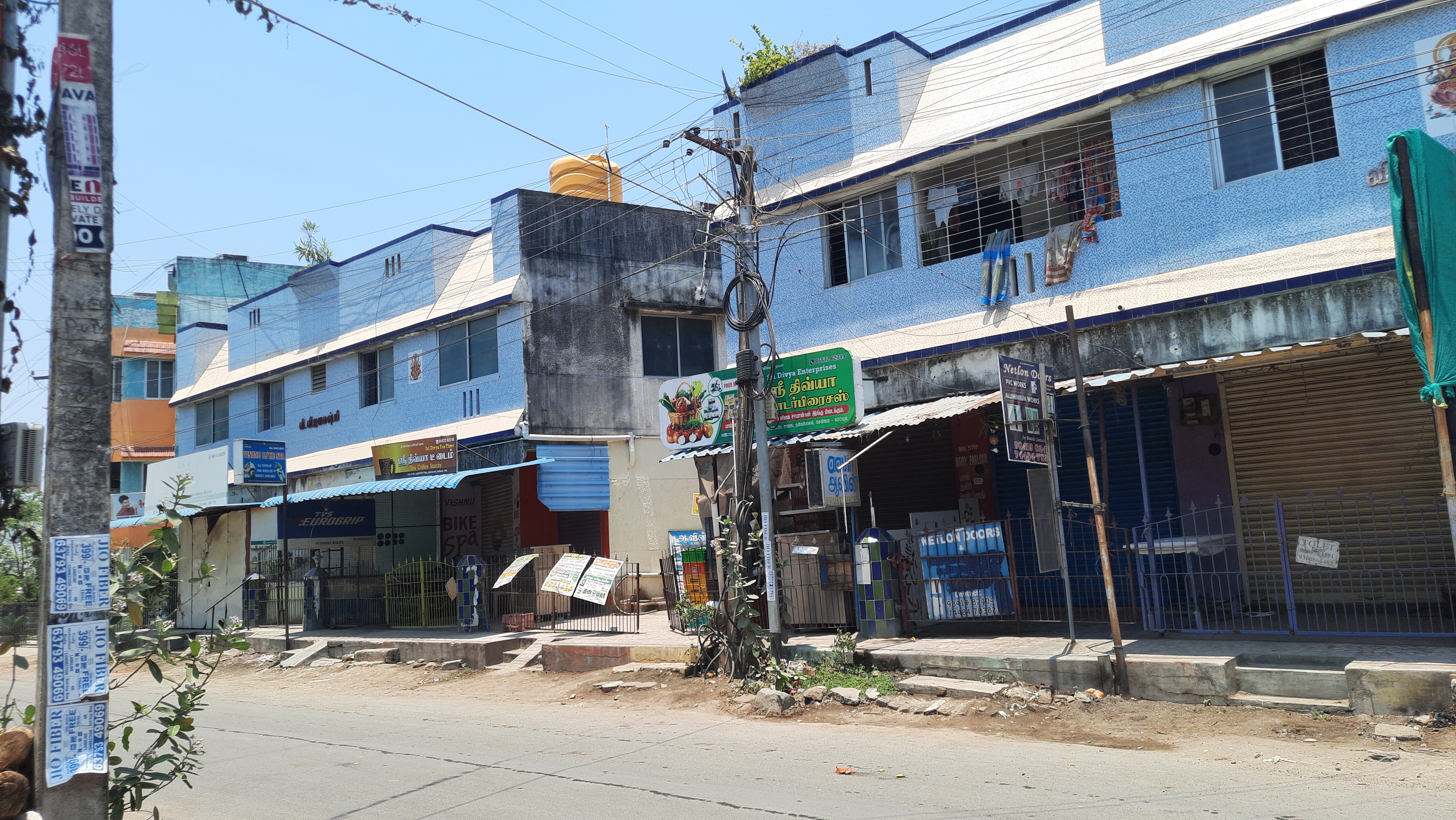 250 sqft Shop for Rent Only in Vellakkal