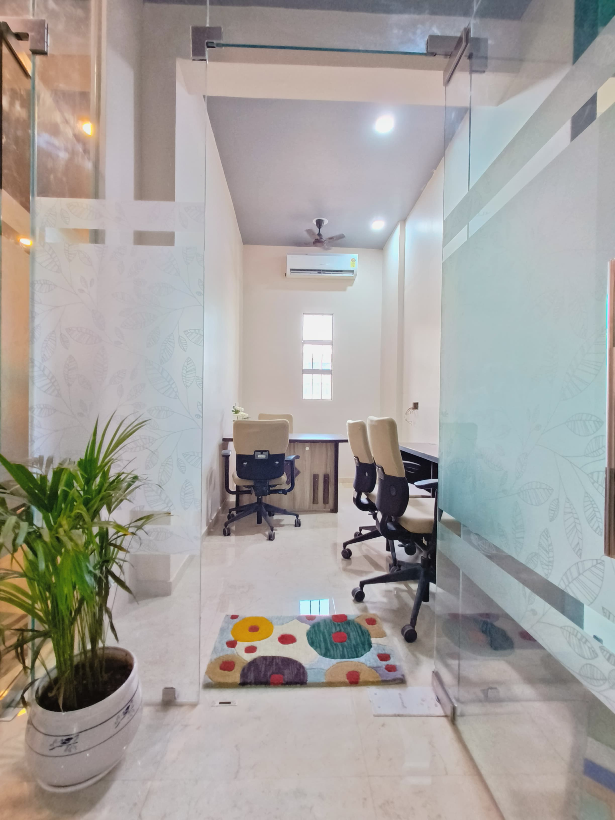 2500 sqft Office Space for Rent Only in Mansarovar
