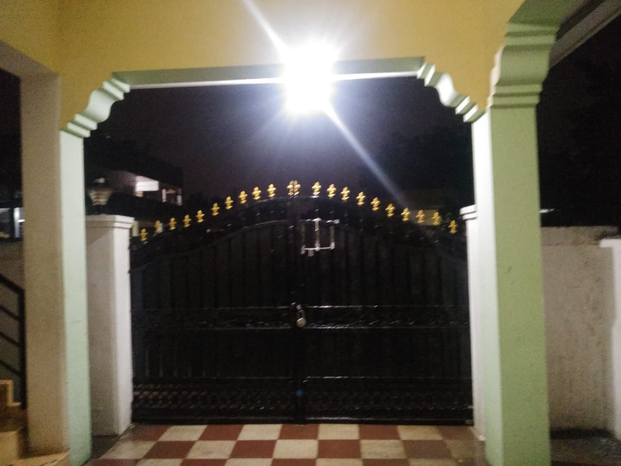 2 BHK Independent House for Rent Only in Gandhi Nagar