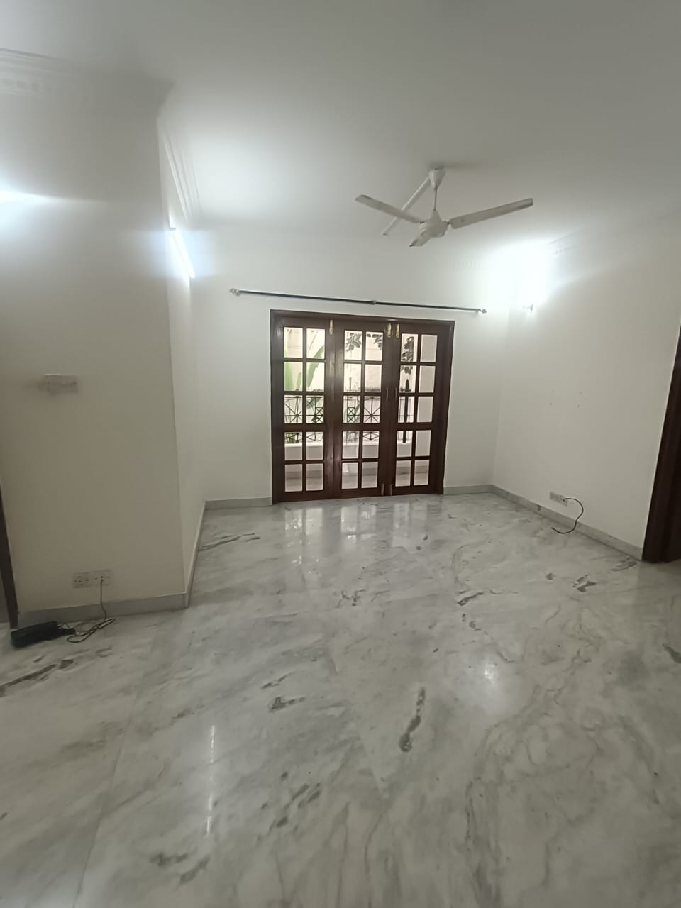 1 BHK Independent House for Lease Only at J443 - 6 Lakhs in Raghuvanahalli