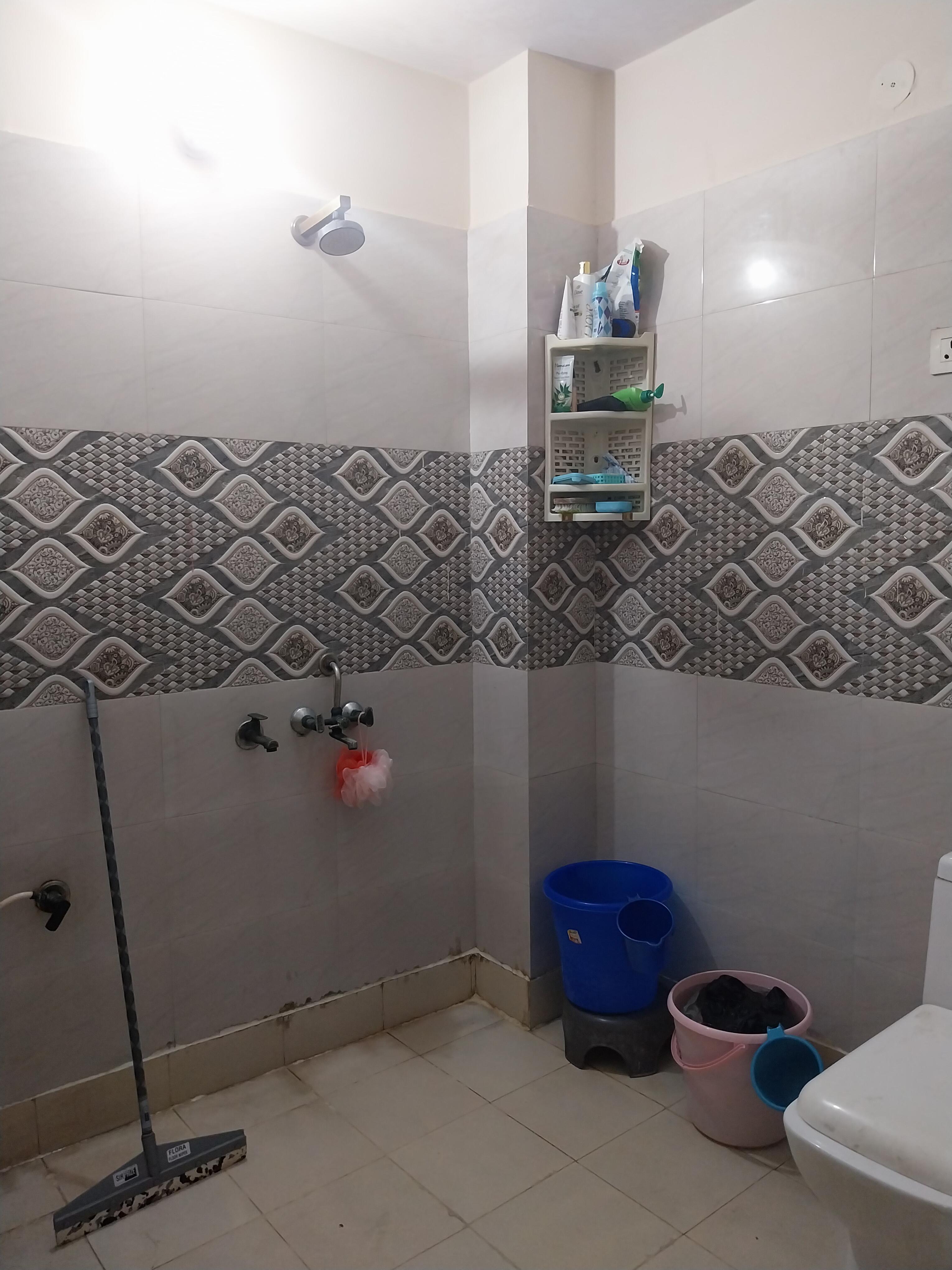 2 BHK Residential Apartment for Rent Only at Monihora Apartment in Salt Lake City
