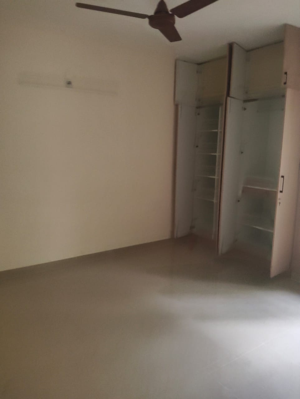 3 BHK Builder Floor for Lease Only at FC193 - 16 Lakhs in St. Thomas Mount