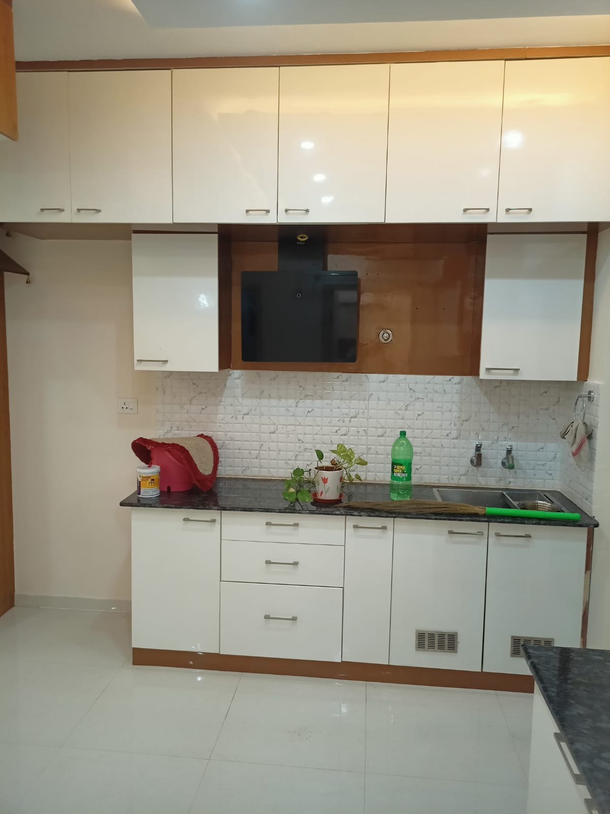 4 BHK Residential Apartment for Lease Only in Kadugodi