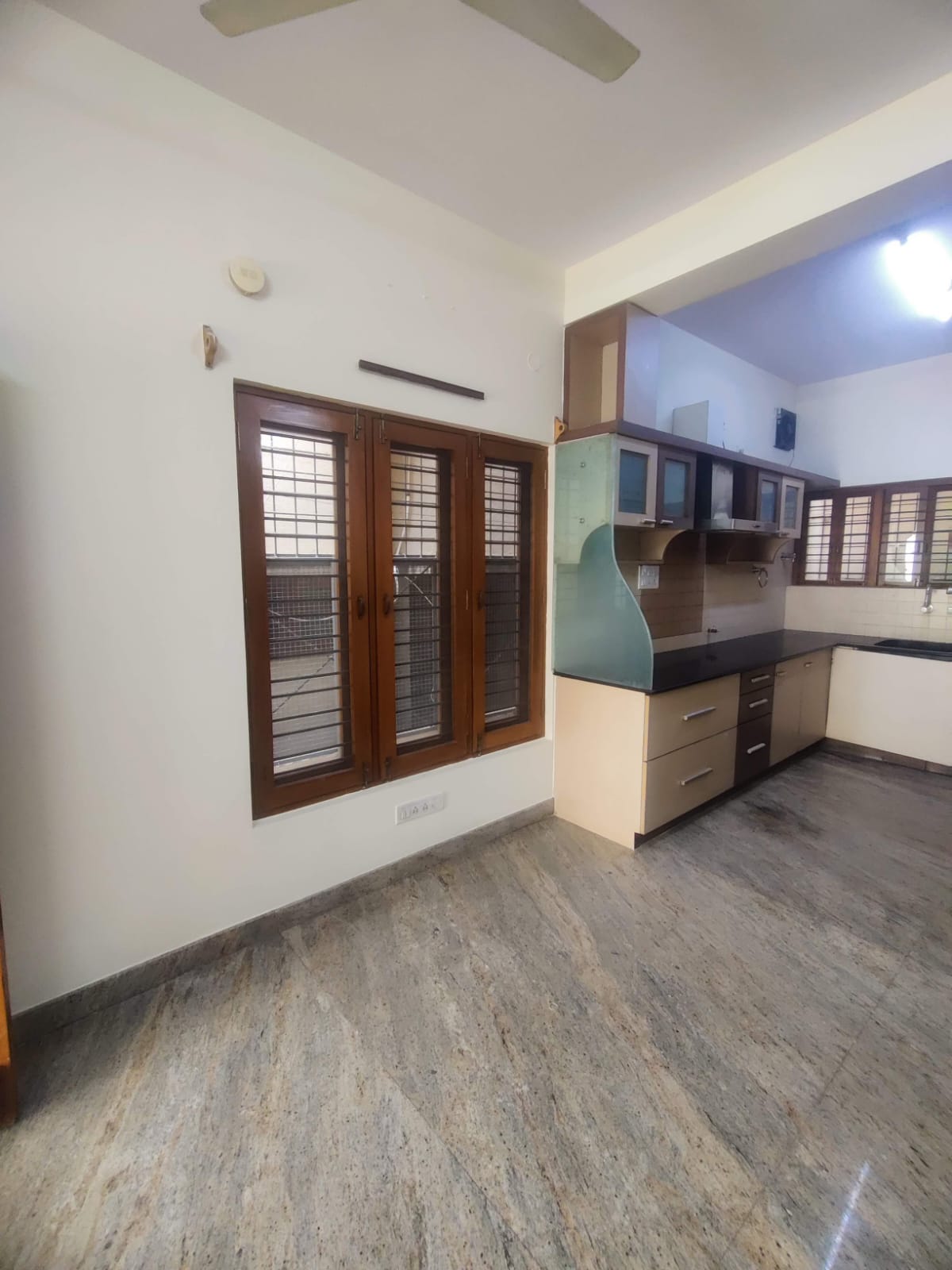 2 BHK Residential Apartment for Lease Only in Vijayanagar
