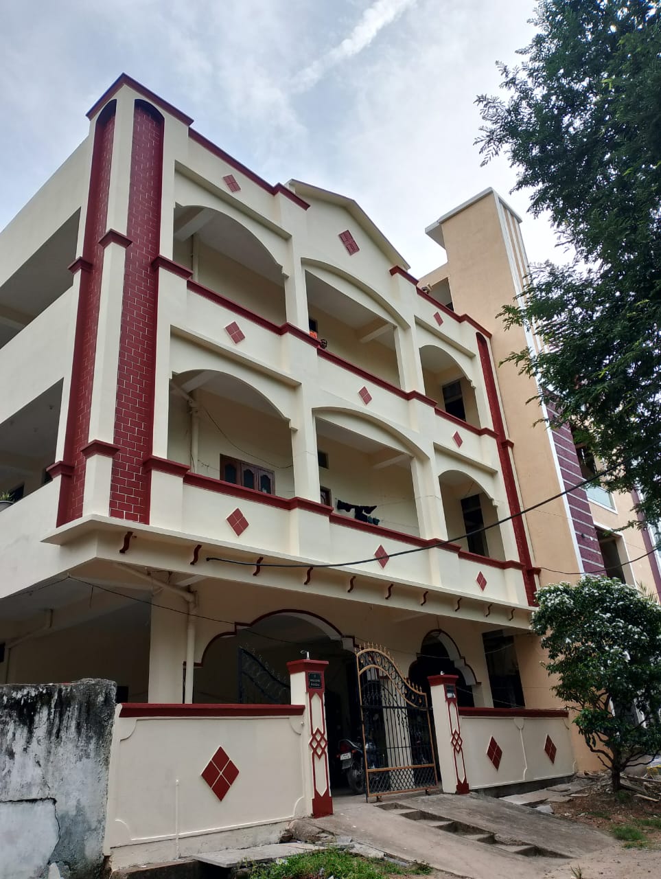 2 BHK Independent House for Rent Only in Shanti Nagar
