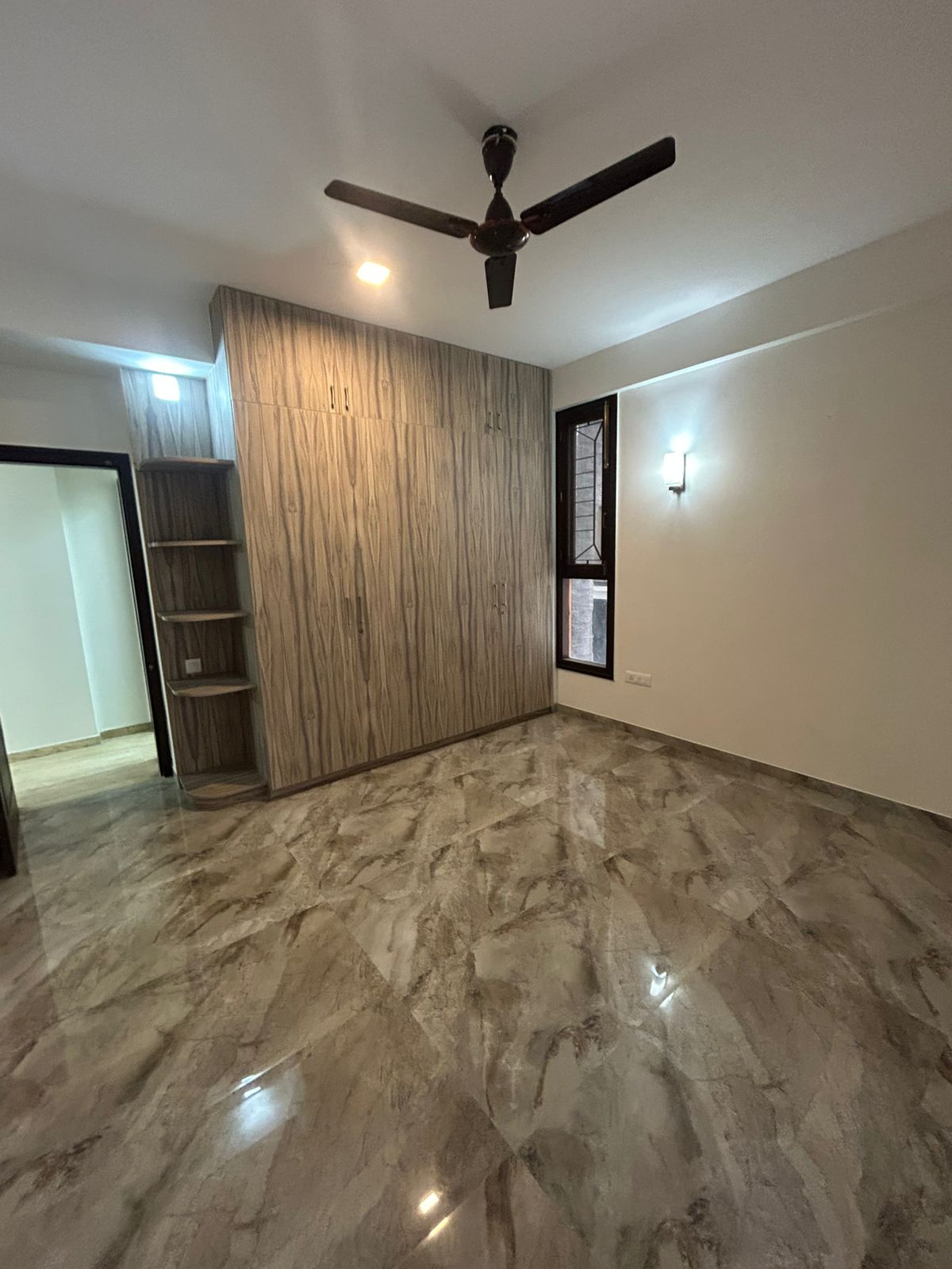 2 BHK Builder Floor for Lease Only at FC117 - 12 Lakhs in Periyar Nagar