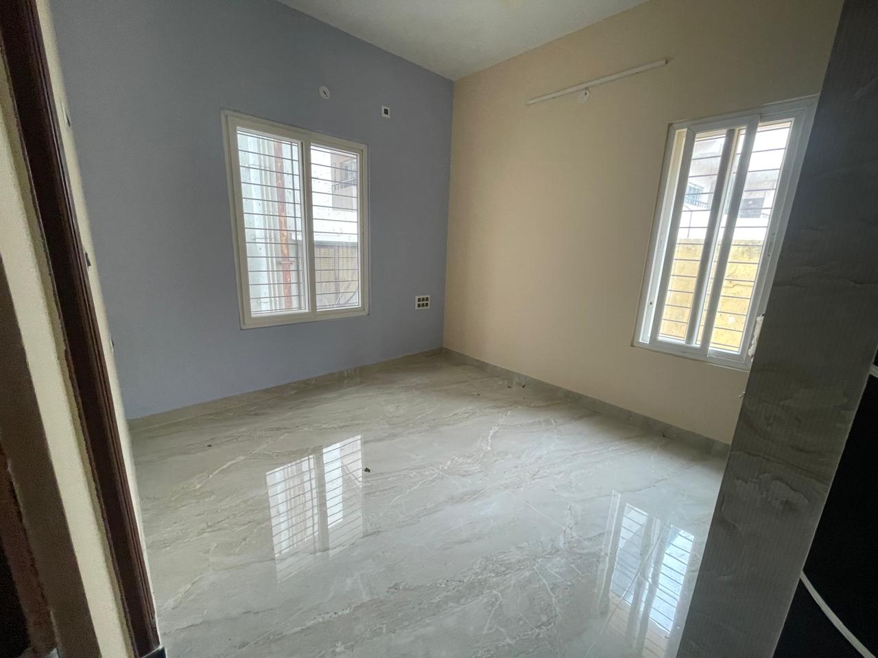 2 BHK Builder Floor for Lease Only at FC126 - 12 Lakhs in Thoraipakkam
