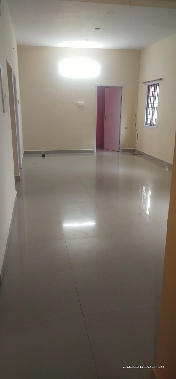 BHK Individual Houses for Rent in Kolathur, Chennai, Triple