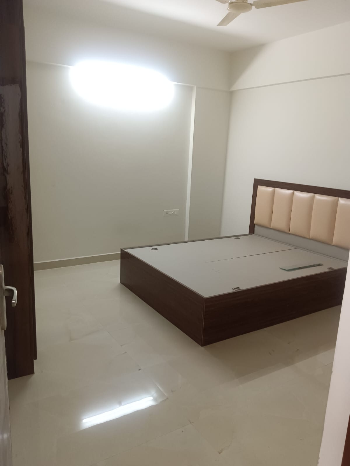 3 BHK Residential Apartment for Lease Only in Shanti Nagar