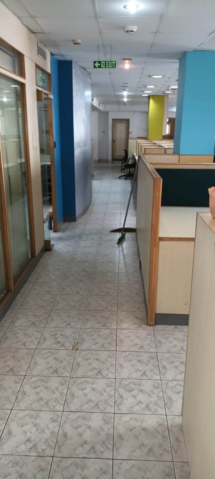 3600 sqft Office Space for Rent Only in Beniapukur