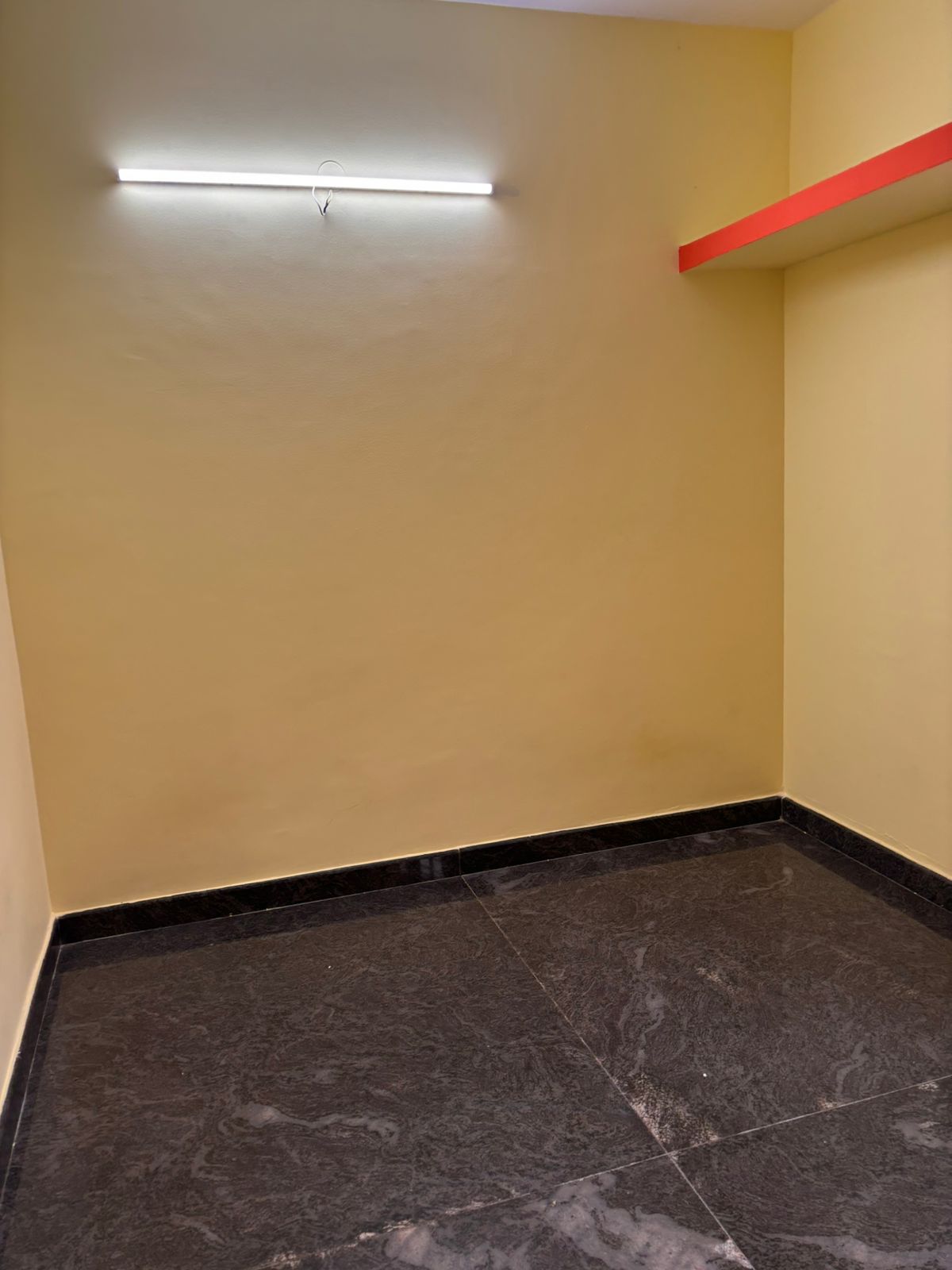 2 BHK Independent House for Lease Only at J483 - 12 Lakhs in Vakil Garden City