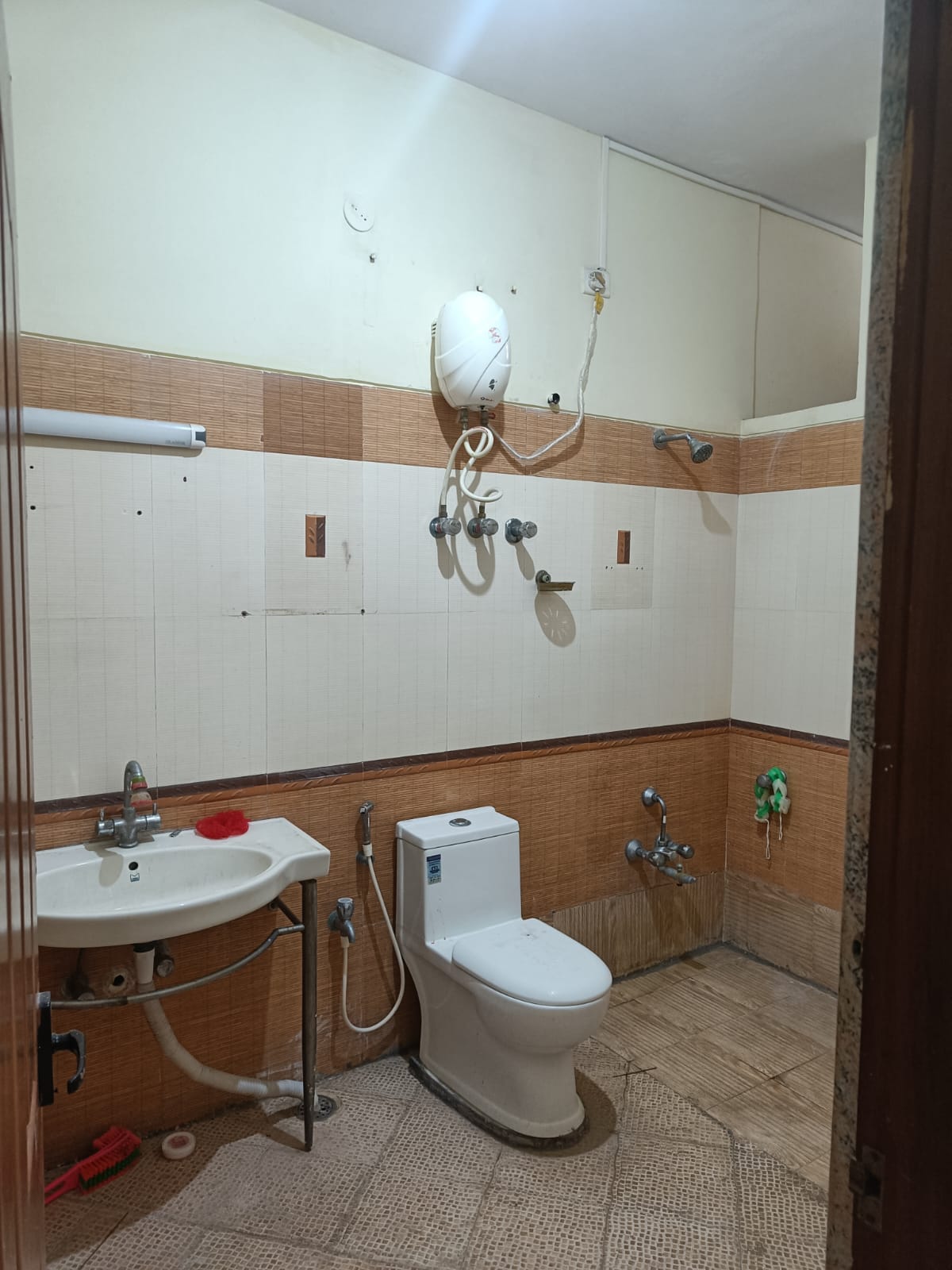 2 BHK Independent House for Lease Only at A53-8L in Madipakkam