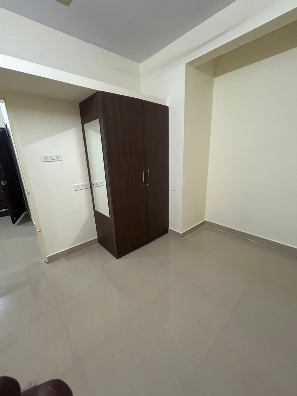 1 BHK Residential Apartment for Lease Only at G234 - 4 Lakhs in Halanayakanahalli