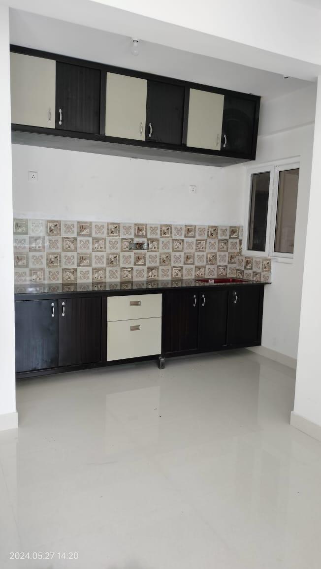 1 BHK Residential Apartment for Lease Only at J125 - 6 Lakhs in JP Nagar 1st Phase