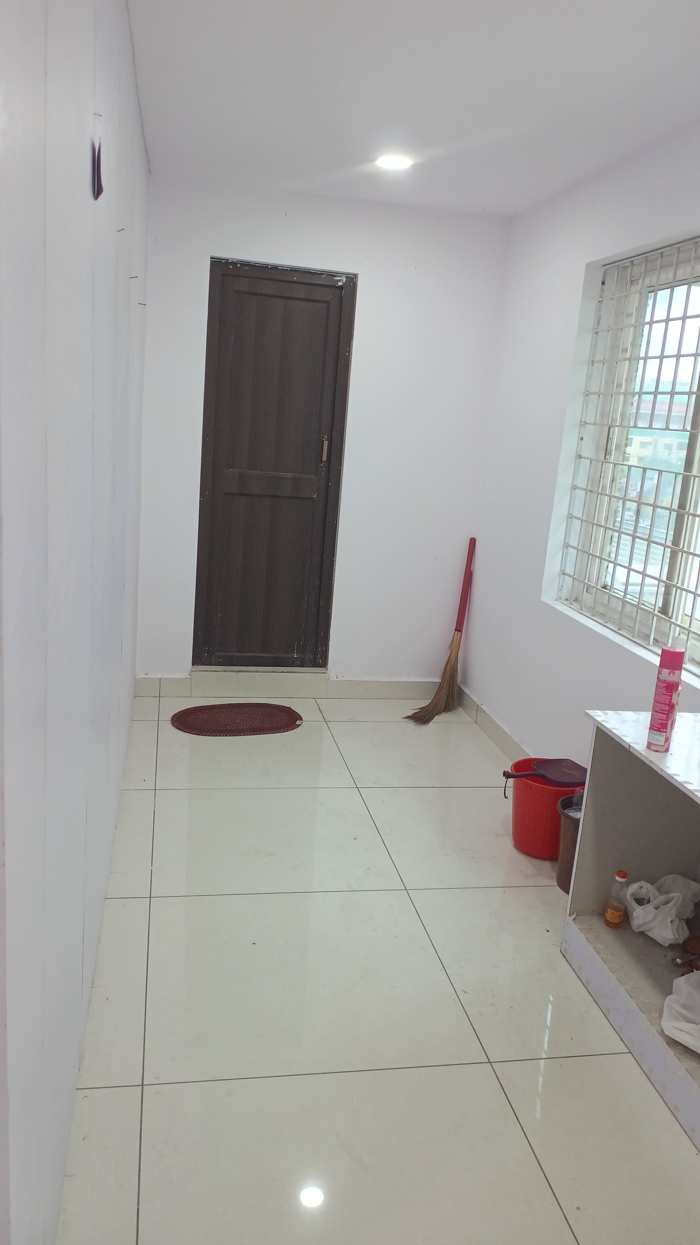 1000 sqft Office Space for Rent Only in Mahatma Gandhi Road