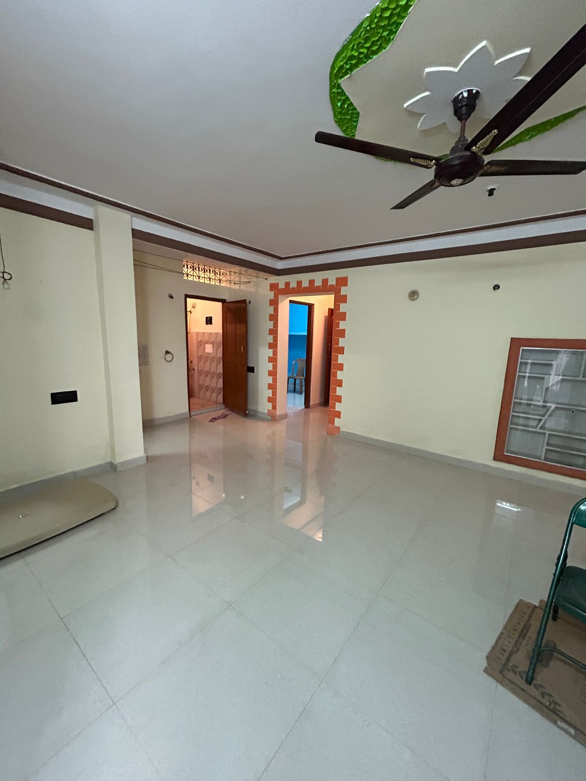 1 BHK Residential Apartment for Lease Only at J1-6Lakhs in Kammanahalli