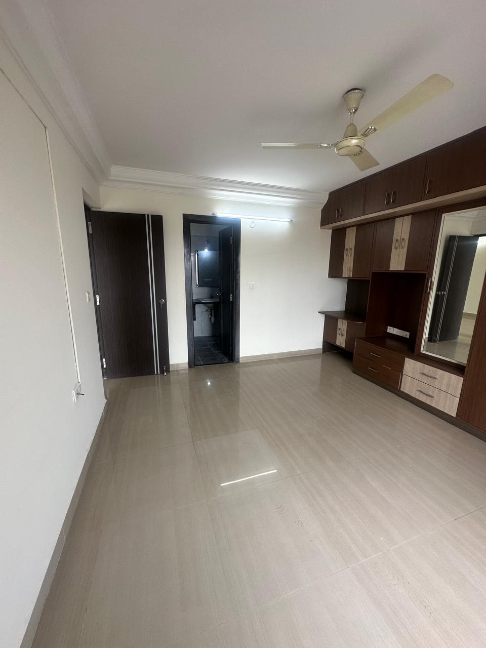 2 BHK Residential Apartment for Lease Only at JAM-9653-28Lakhs-Jain Heights in Kaikondrahalli