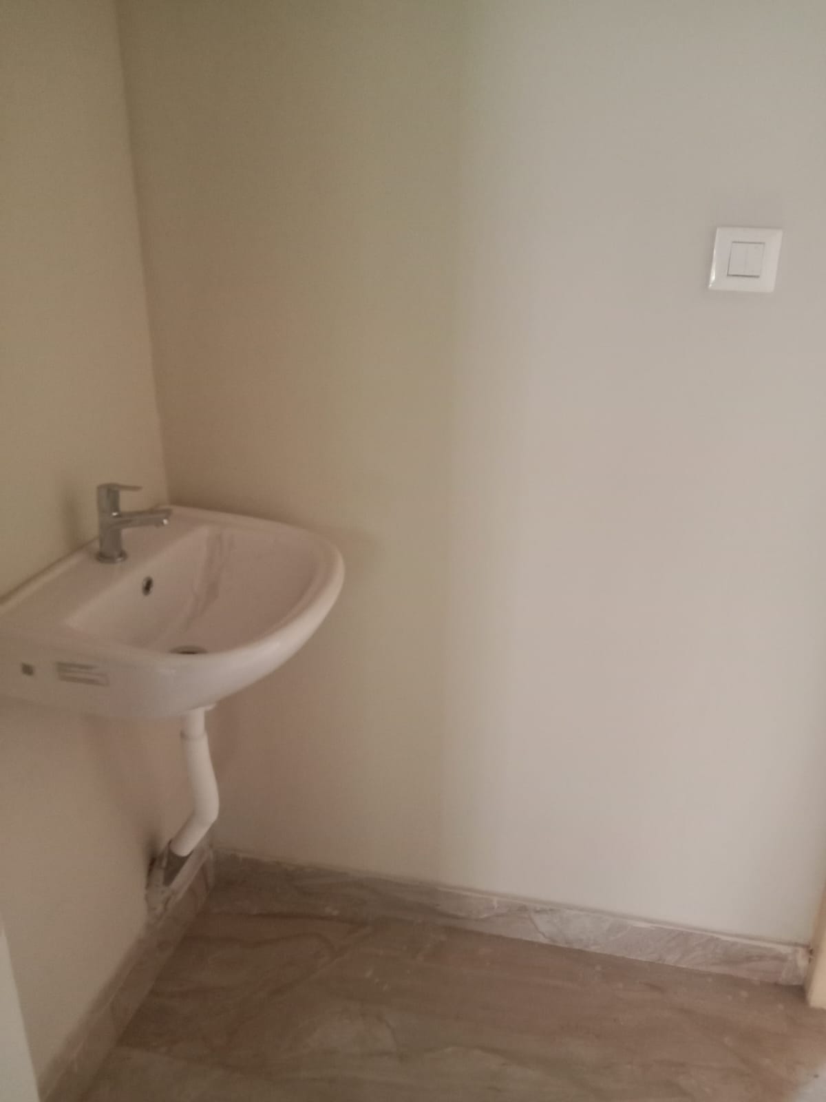 2 BHK Residential Apartment for Lease Only in Singasandra