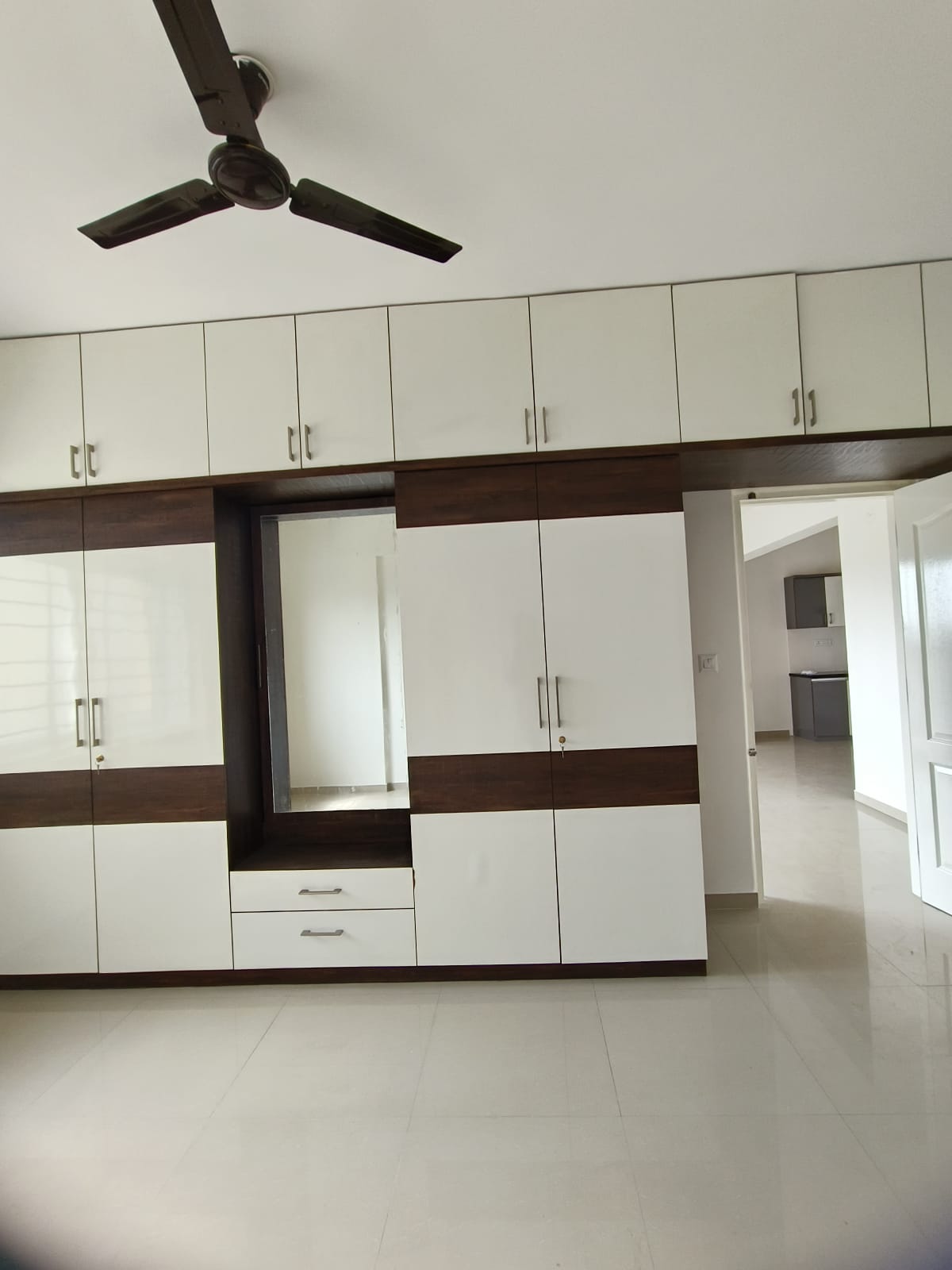 3 BHK Residential Apartment for Lease Only in Srinagar