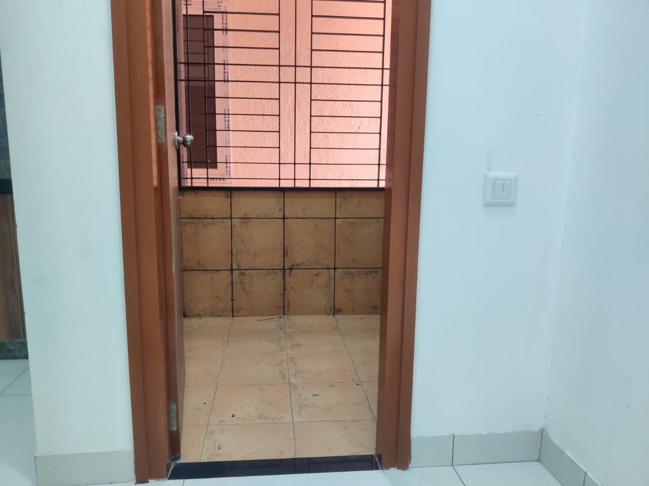 2 BHK Residential Apartment for Lease Only at JAM-7048 in Kadubeesanahalli