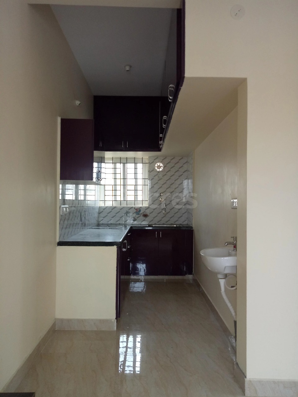 2 BHK Residential Apartment for Lease Only in JP Nagar 9th Phase