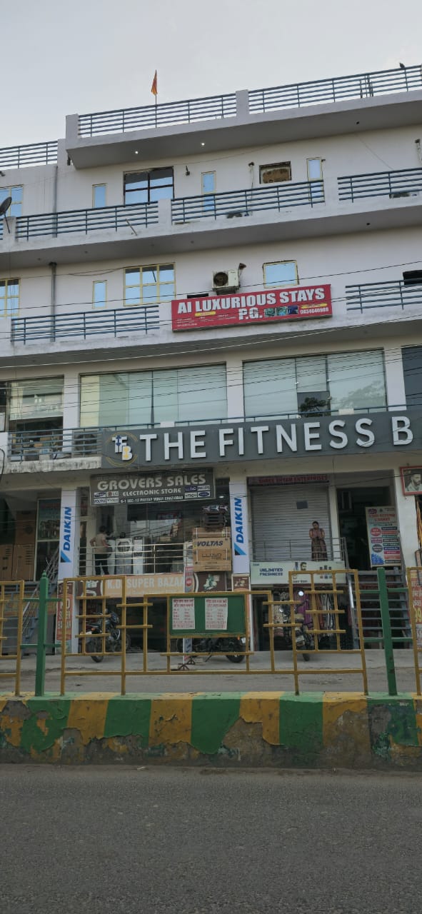 4+ BHK Guest House for Rent Only in Sector 12