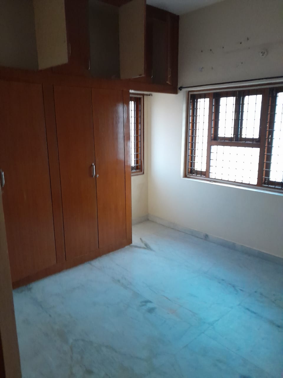 3 BHK Builder Floor for Rent Only in Puppalaguda
